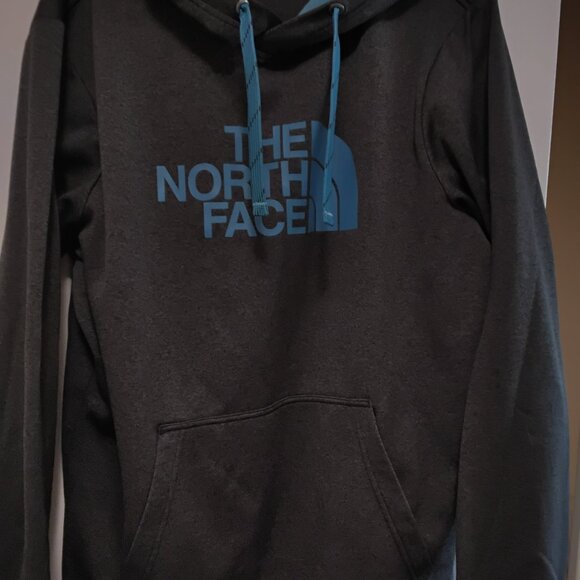 The north face new size large  hoodys - Picture 2 of 4